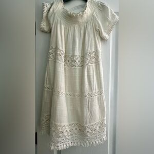 Cream-colored American Eagle off-the-shoulder dress sz XS NWT